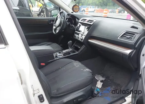 2017 Subaru Outback 3.6R Limited из США, поврежденный, VIN 4S4BSENC2H3282313